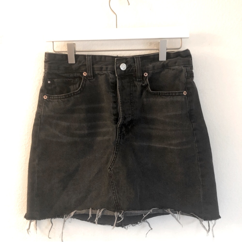 &denim mini skirt